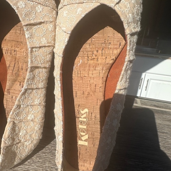 Korks Palmer Ballet Flat - Picture 3 of 10